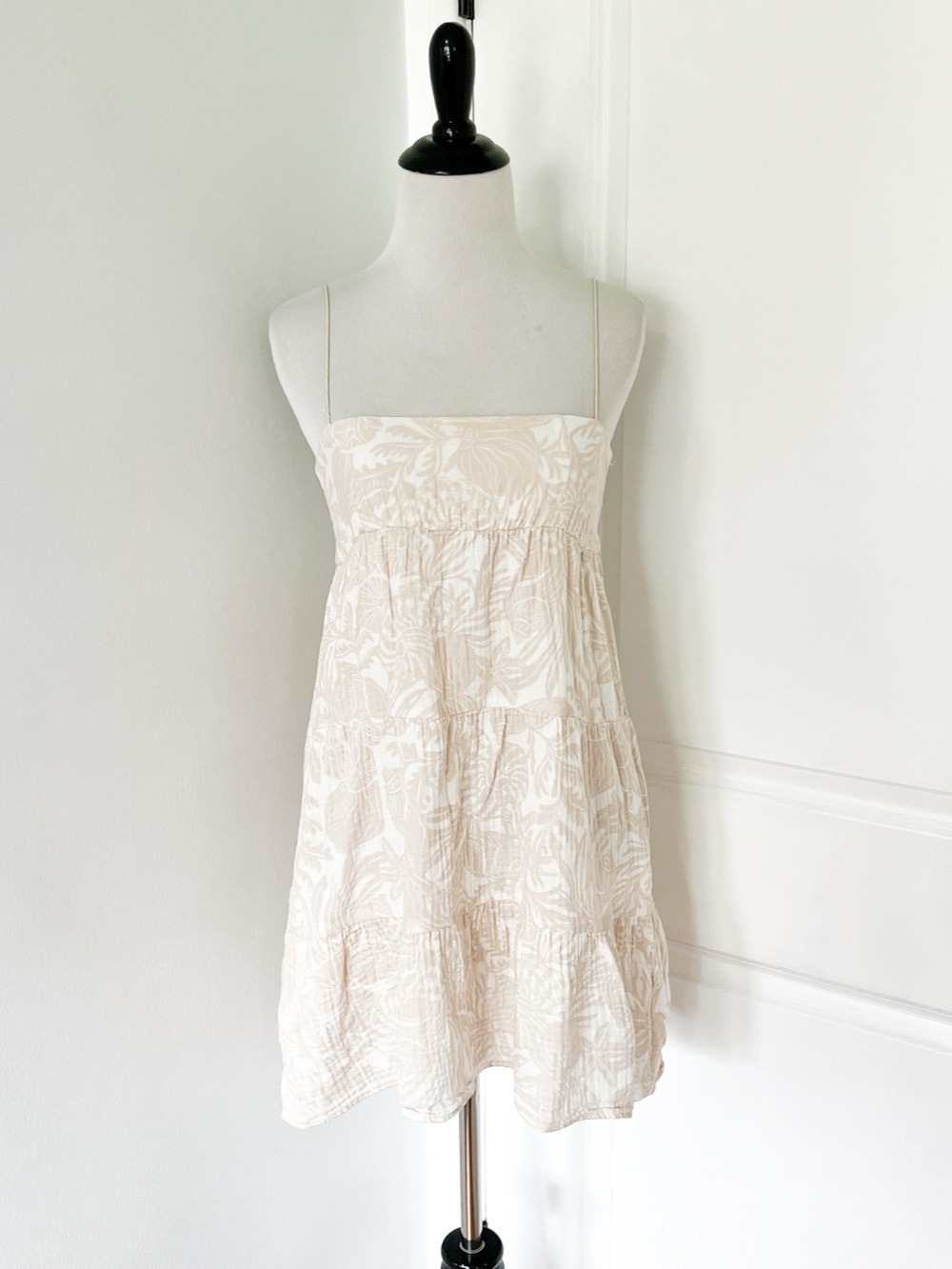 MUMU Shell Print Mini Dress in Cream Size XS